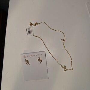 Brand new Kendra Scott snake necklace earring and necklace set.